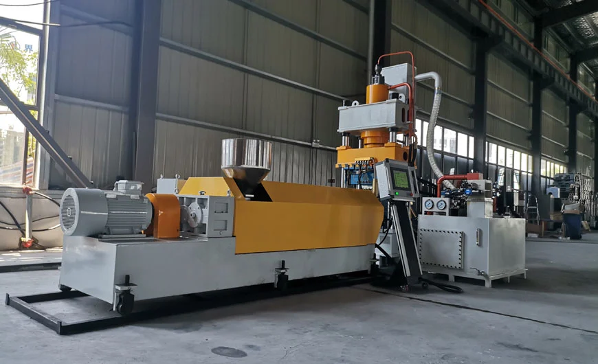 waste circuit board powder extrusion molding machine 2